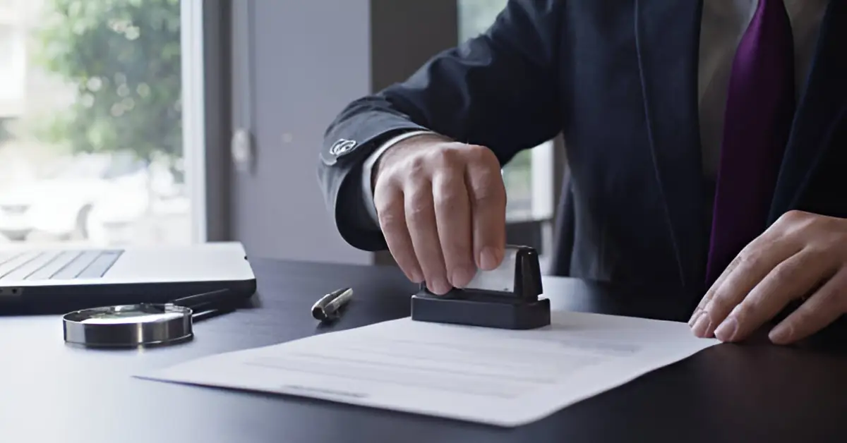 Was sind die gesetzlichen Rechte im Falle eines Verkehrsunfalls?